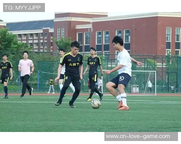 女子足球邀请赛精彩对决展现青春风采助力女性体育发展新篇章